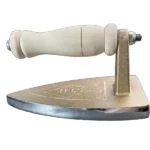 اتو سرد فلزی خیاطی یک کیلوگرمی - فروشگاه اینترنتی لوازم خیاطی سولورشاپ